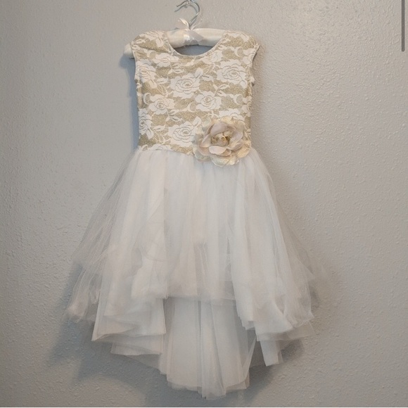 Zunie Other - Gorgeous dress with faux fur wrap